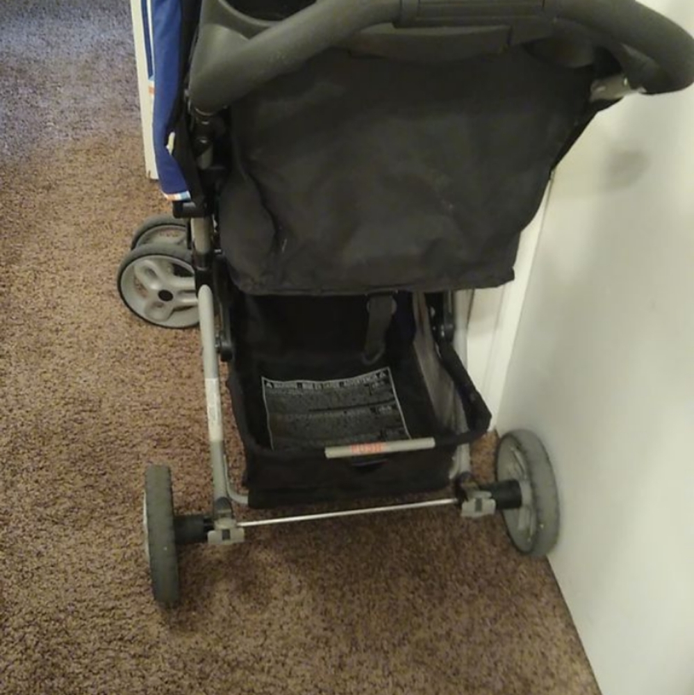 graco stroller - Picture 2 of 2